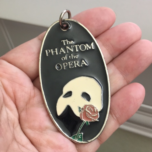 🖤1986 The phantom of the Opera Pendant - Picture 13 of 16